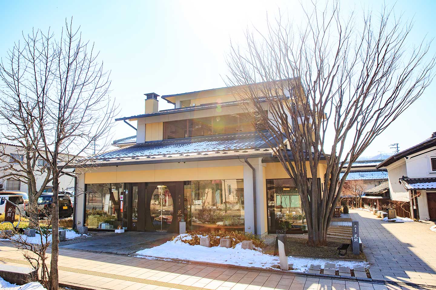 御菓子 花岡 本店
